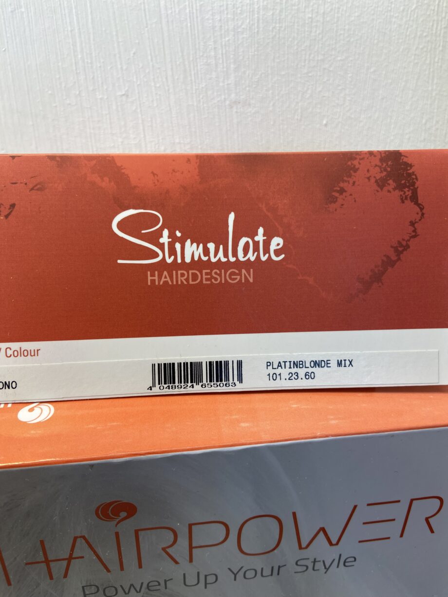 Boxed platinum blonde wig. Bblss748