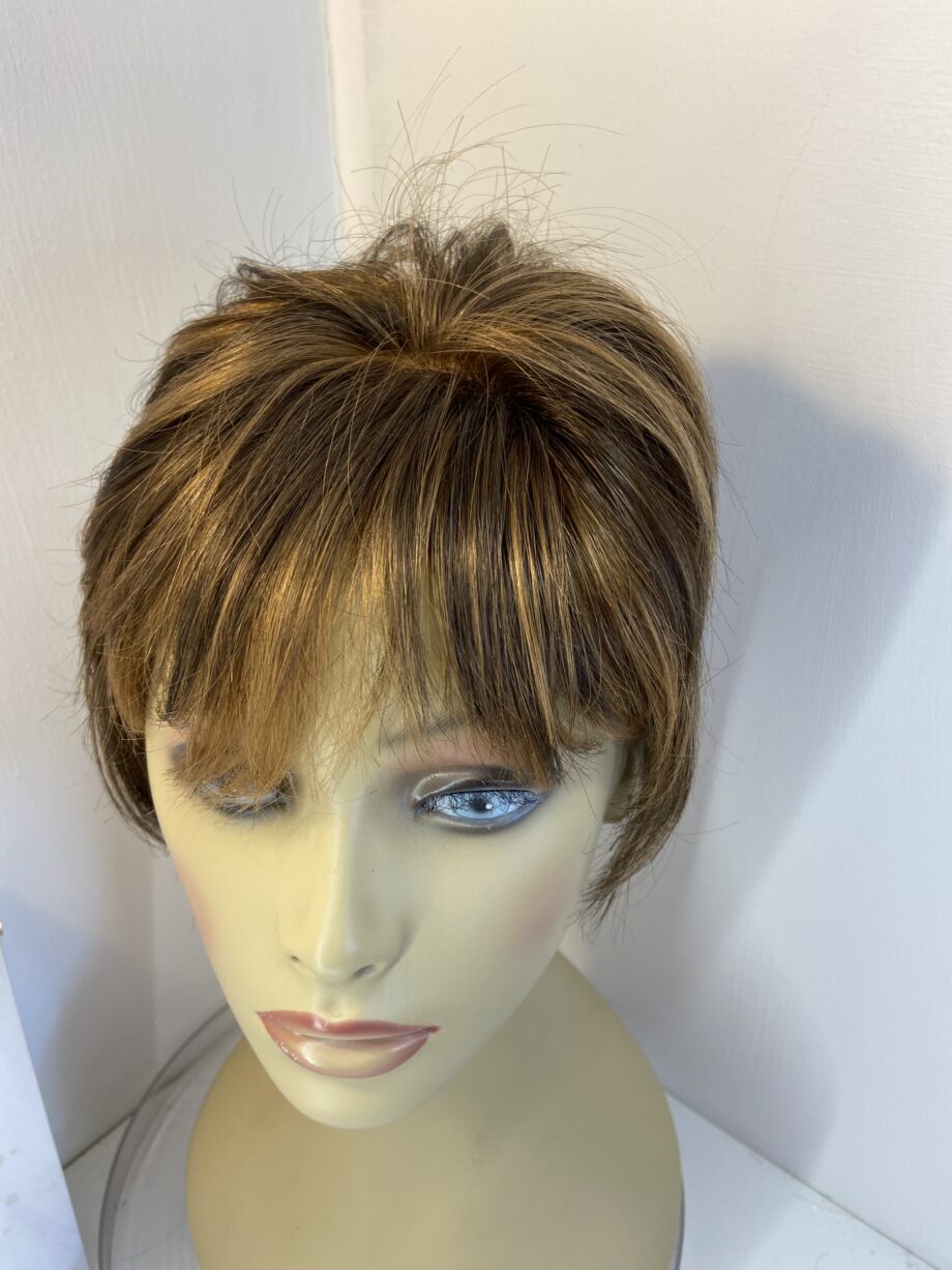 Designer brown stylish wig. Bbrss752